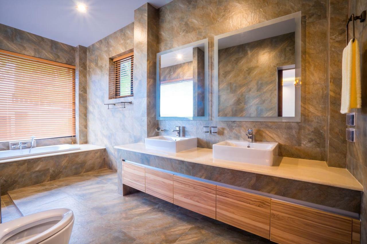 Nakara Hill Phuket Villa Csalong Kültér fotó